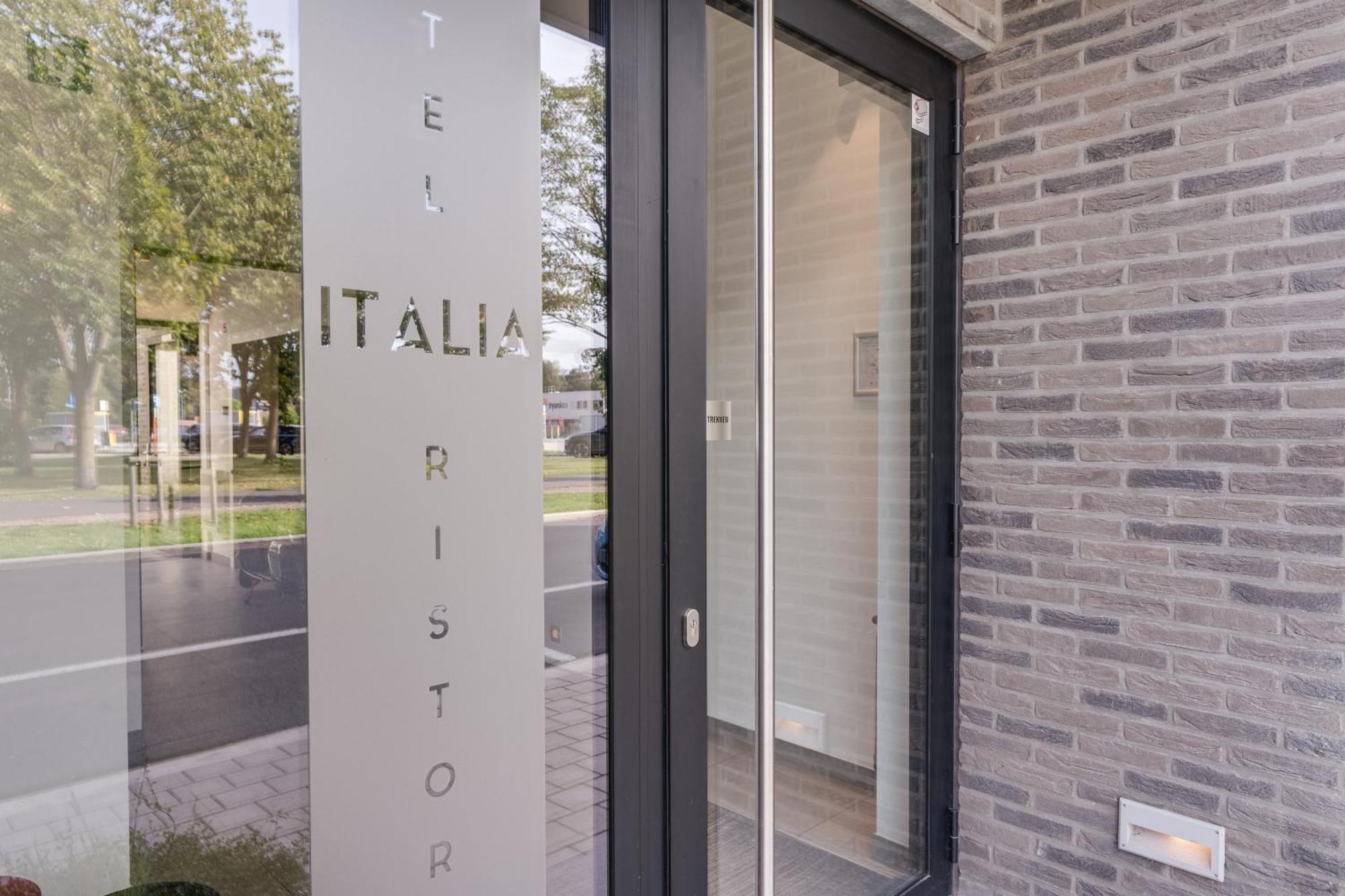 זלזטה Hotel Italia מראה חיצוני תמונה