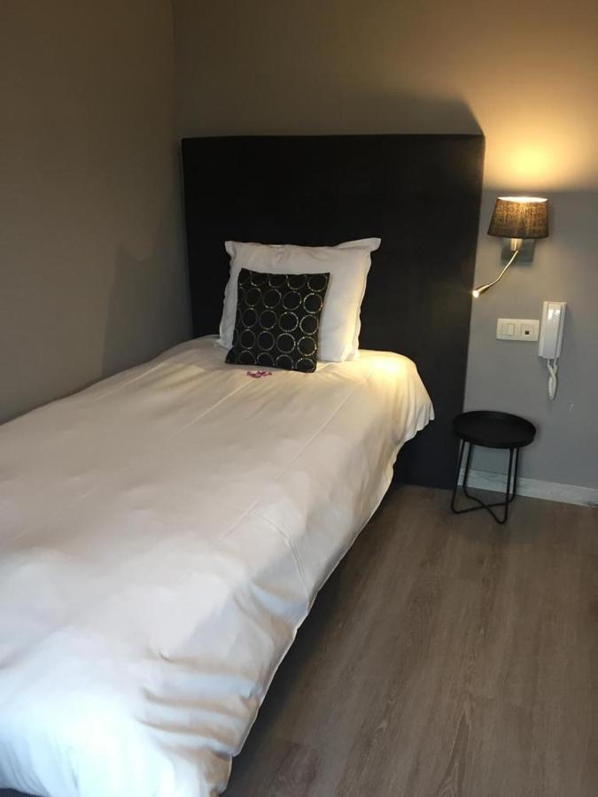 זלזטה Hotel Italia מראה חיצוני תמונה